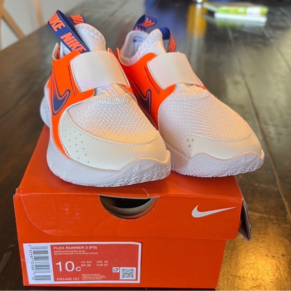 Nike Flex Runner 3 Kids Sneakers - Orange and White
